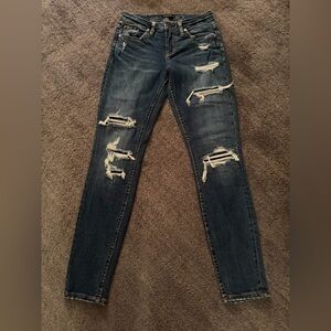 Silver Aiko distressed skinny jeans 24” waist 29” length